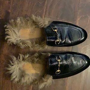 Gucci Princetown Mules with Fur-Patent Leather